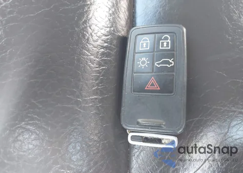 2012 Volvo S60 T5 z USA, uszkodzony, nr VIN YV1622FS6C2134345